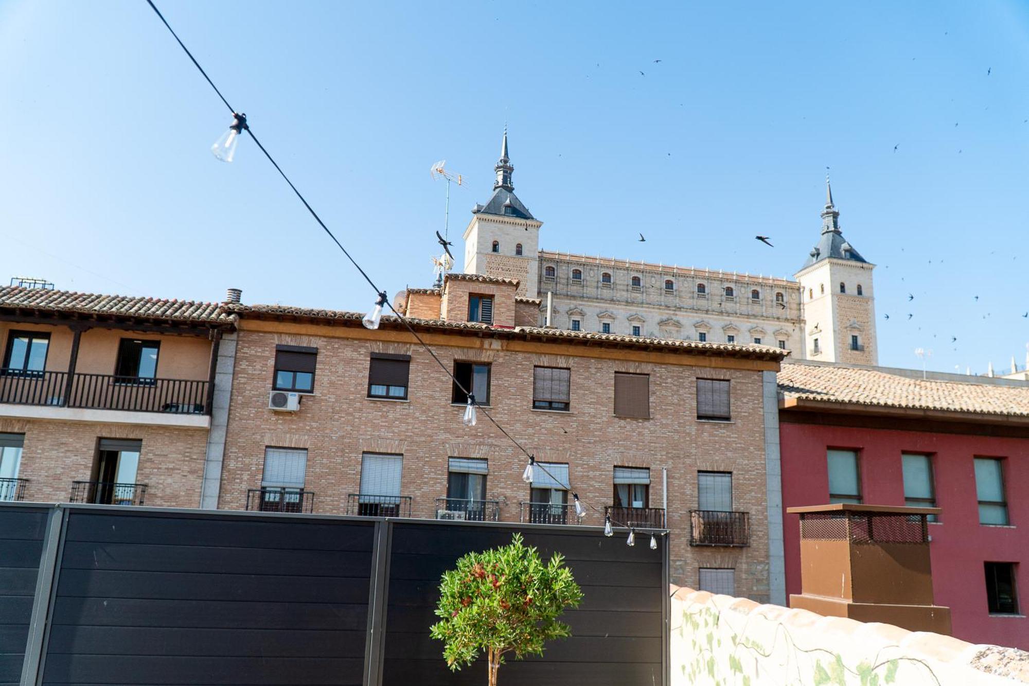Cervantes 5 Collection - Greco Aparcamiento En El Edificio Toledo Eksteriør bilde
